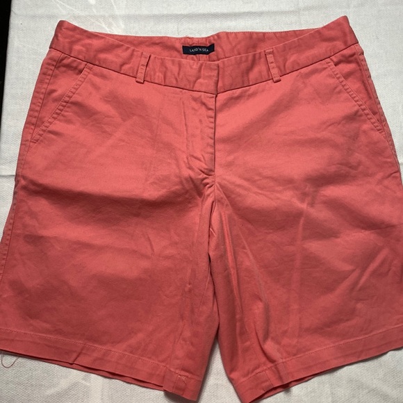 Land ‘n Sea Shorts size 8. (BC)super cute but tan a little big. - Picture 1 of 5